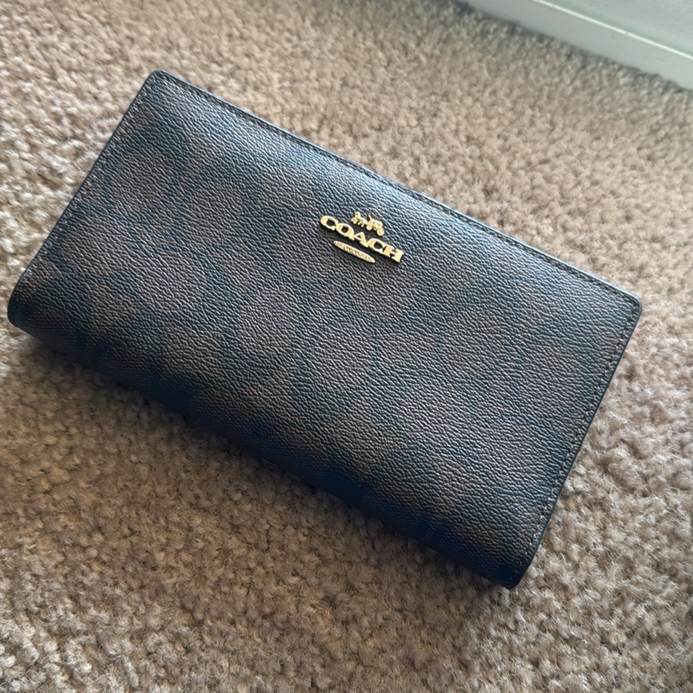 Used Coach Dark Brown Signature Canvas Wallet